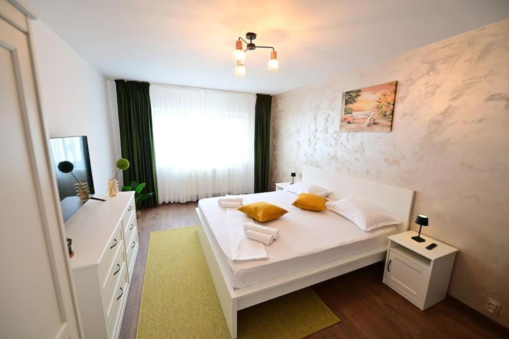 Flh - Apartament Damar Сибиу Экстерьер фото